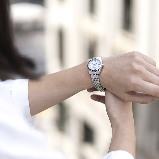 Weißer DamenSchweizer Uhr CANDINO COUPLE. C4703/A