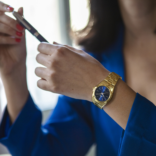 RELÓGIO FESTINA CLASSICS F20557/4 AZUL COM CORREIA DE AÇO, MULHER