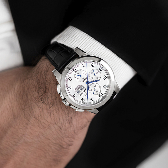 SCHWEIZER HERRENUHR JAGUAR LE CHRONOGRAPHE IN SILBER. J975/1