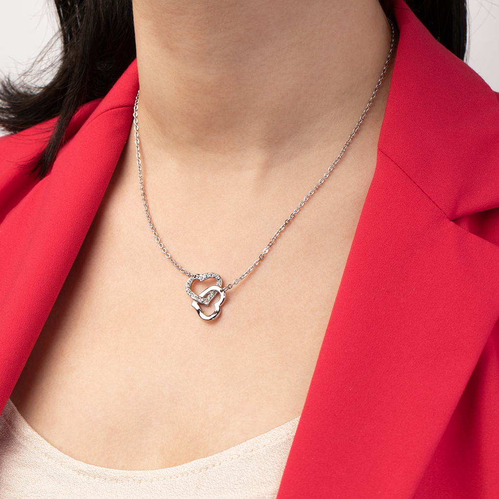 LOTUS STYLE Collana A Girocollo In Acciaio Inox Con Due Anelli E Zircone Cubico. Gioiello Moderno Da Donna, Regalo In Confezione Originale.