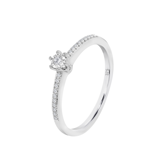Anillo Solitario Con Diamante Y Banda Pavé En Oro Blanco De 9 Quilates